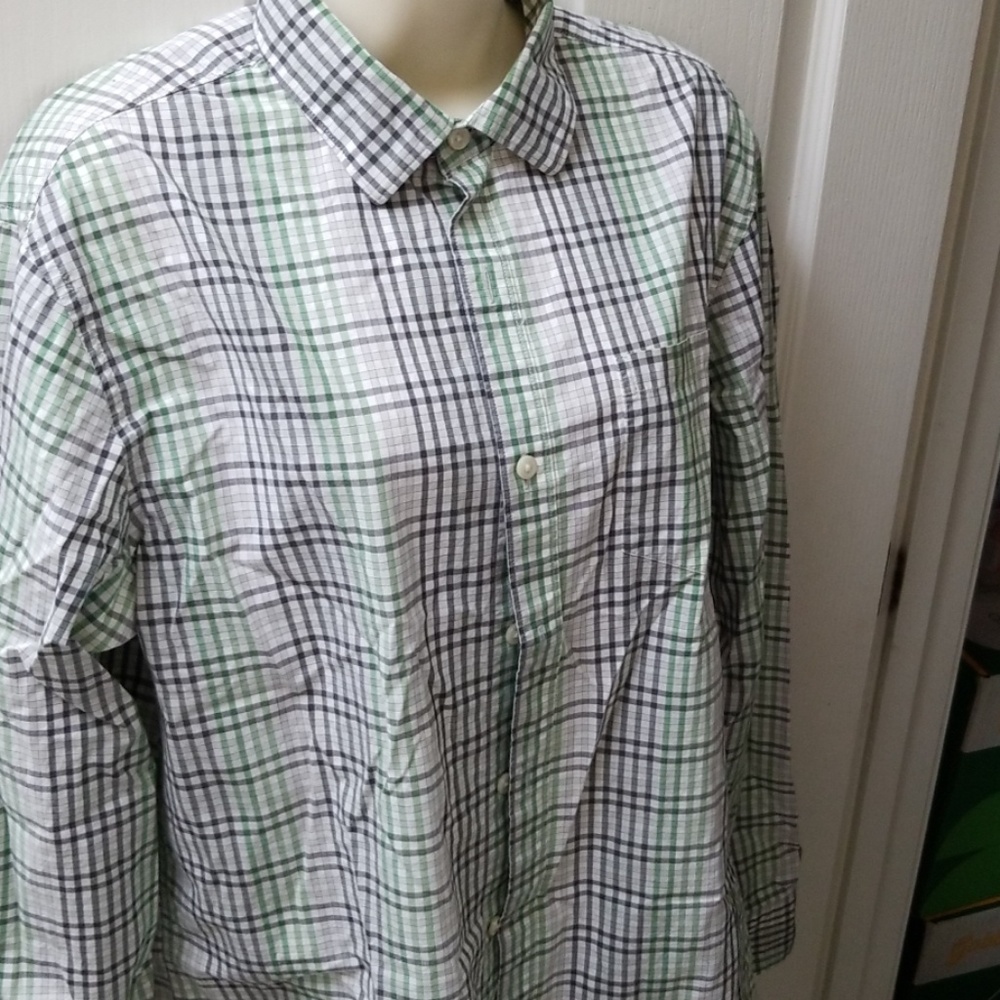 Green and black plaid Liz Claiborne cotton shirt
